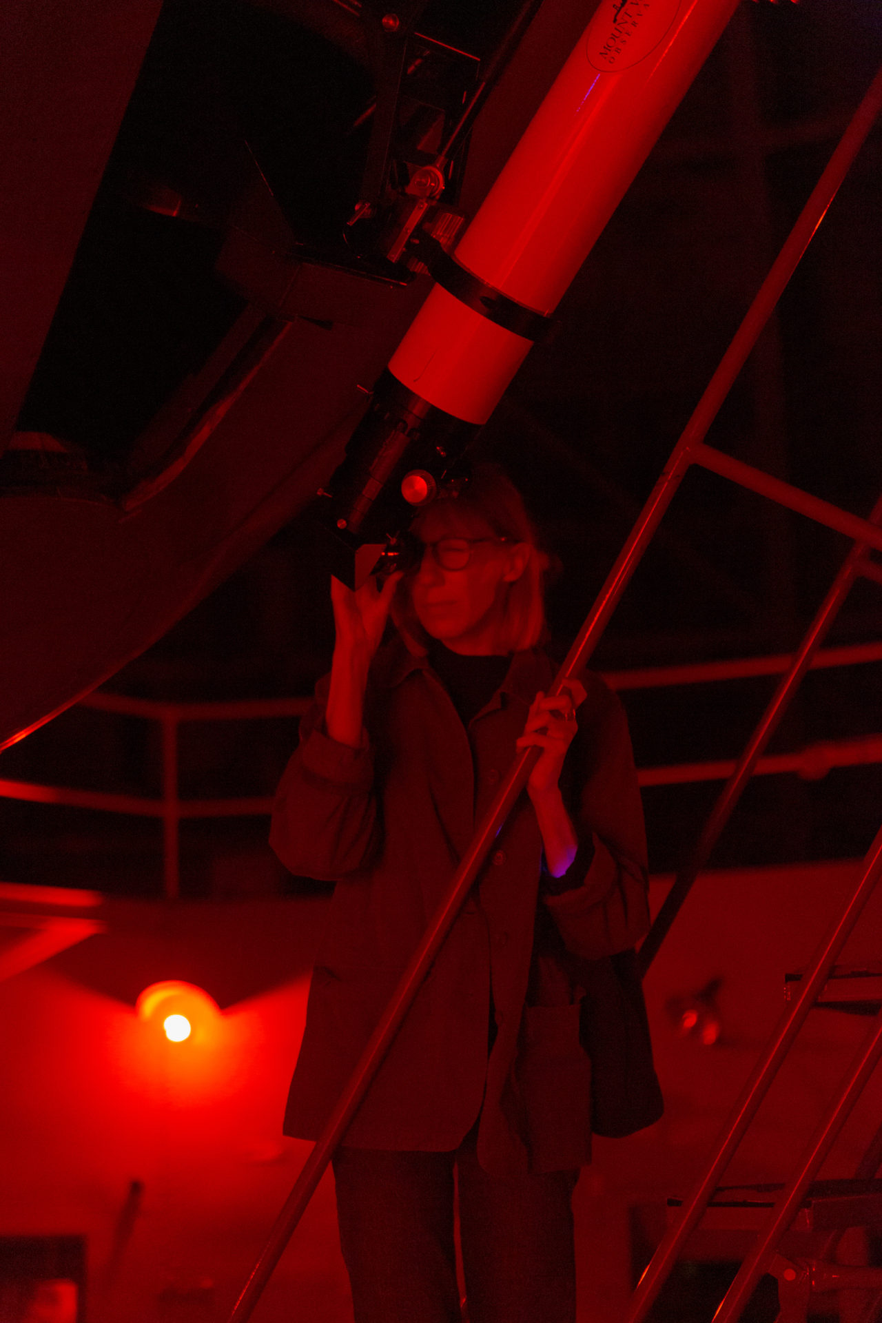 Telescope viewing, photo by Ian Byers-Gamber, courtesy of Fulcrum Arts