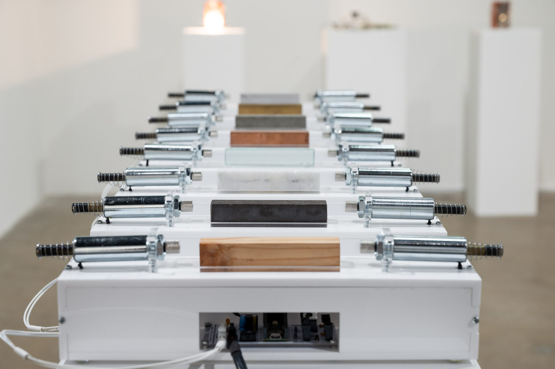 Mo H. Zareei, Material Music, 2019-20.
Installation view at Energy Fields: Vibrations of the Pacific, co-presented by Fulcrum Arts & Chapman University.
Photo by Christopher Wormald.